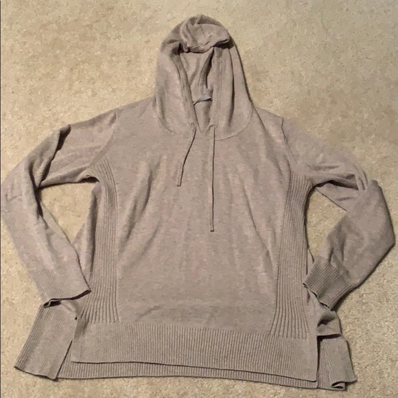 Athleta tan long sleeve medium - Picture 1 of 5